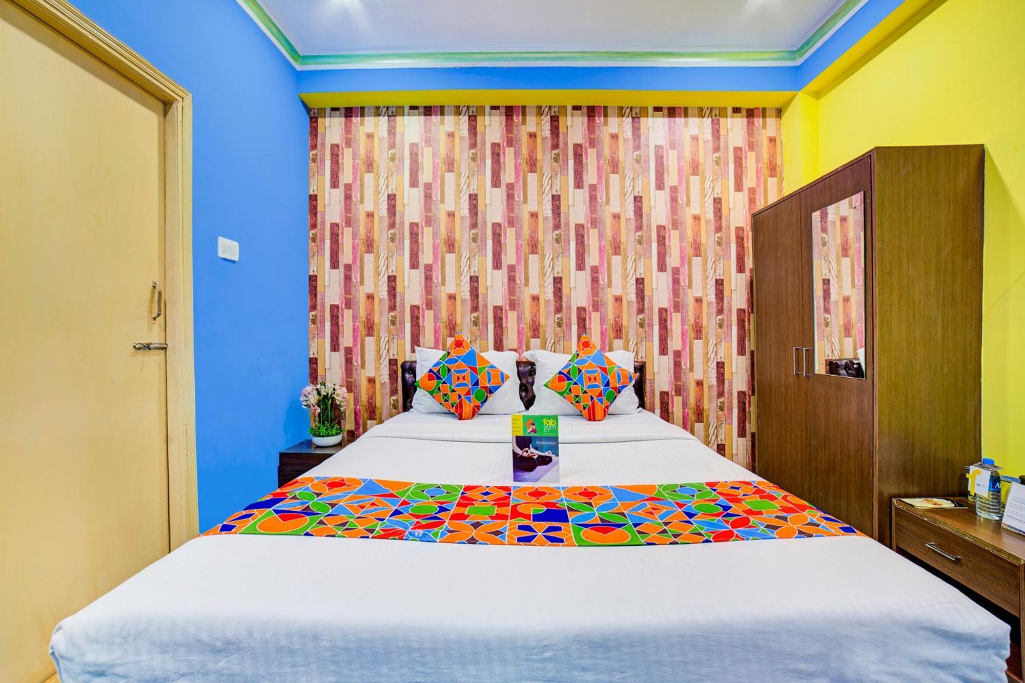 Hotel Fabexpress Nest - Nr Park Street Metro Station Kolkata