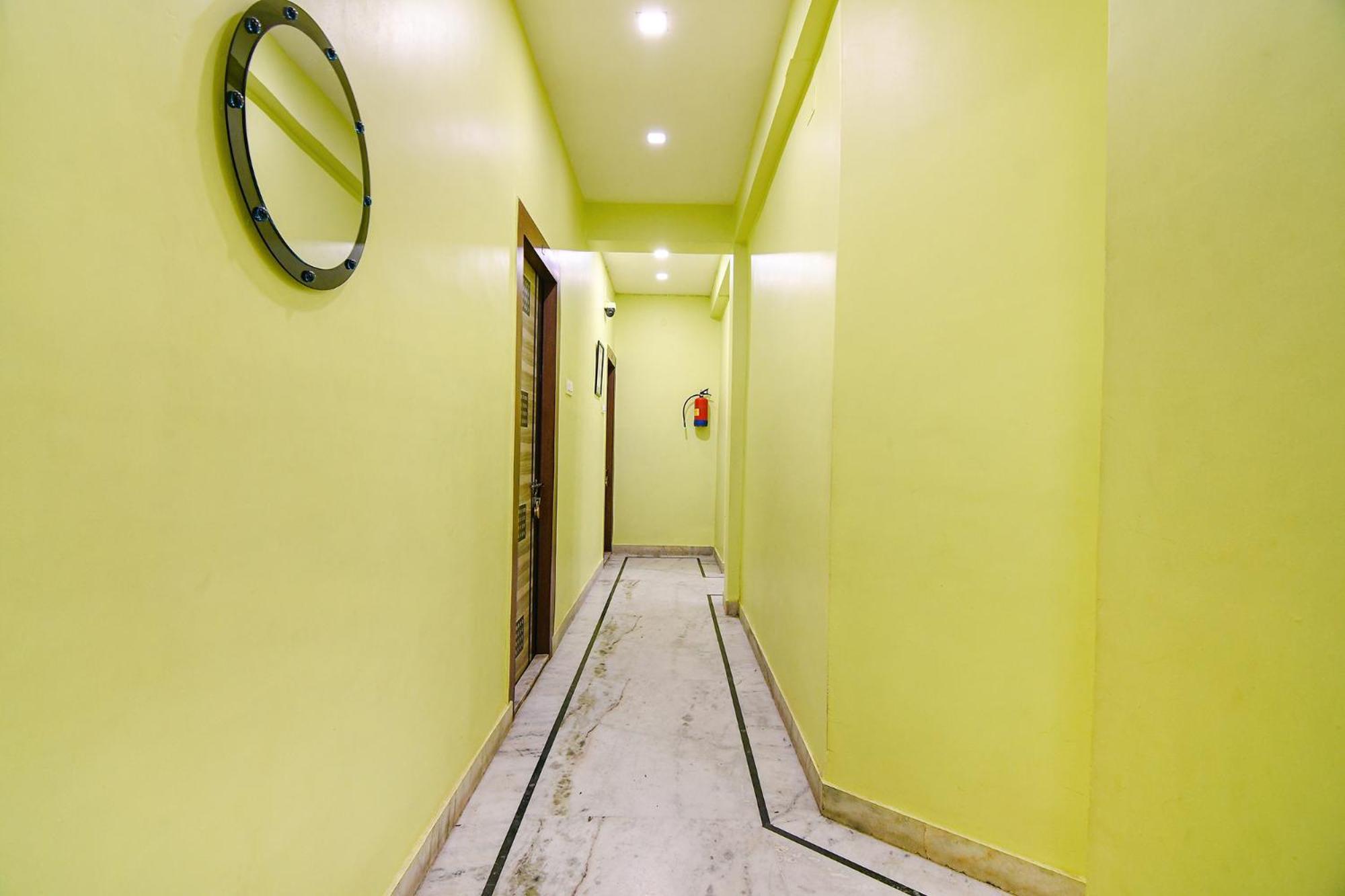 Fabexpress Nest - Nr Park Street Metro Station 3* Kolkata